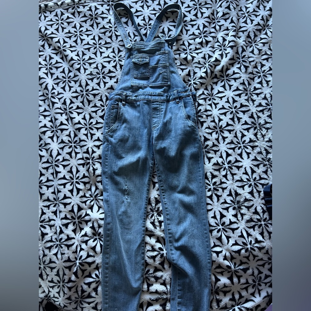 Free People jean overalls mid to low rise size 25 gently used